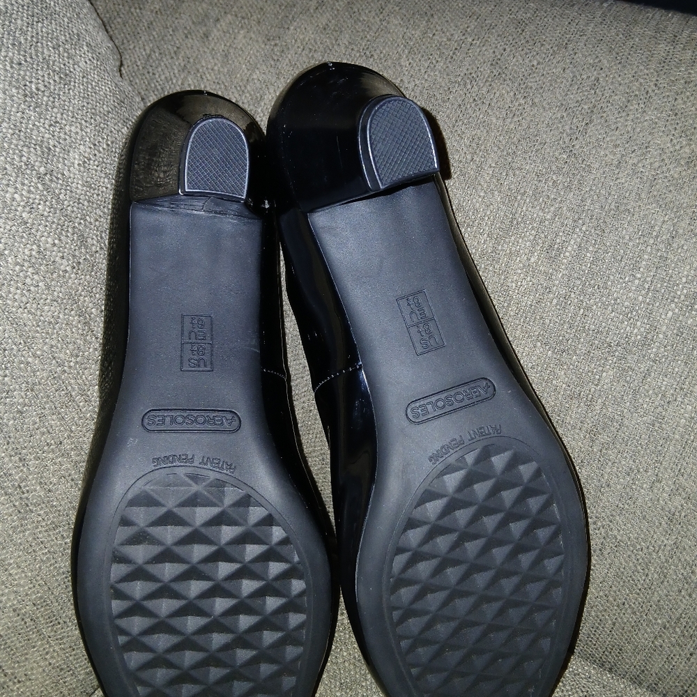 Elegant Black Aerosoles Women's Heels. Size 8.5 - Picture 10 of 16